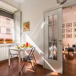 Line 8 House